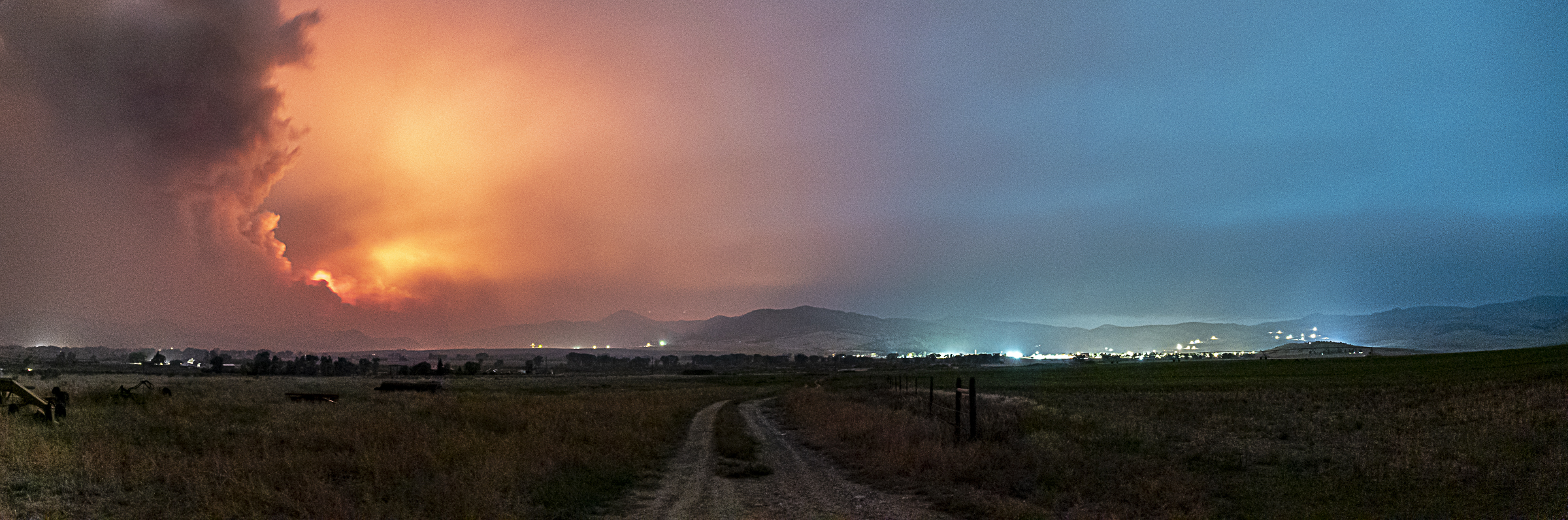 <p><span>The Haystack Fire burns into the night around 11:30 p.m. on Sept. 18, south of Boulder, cas