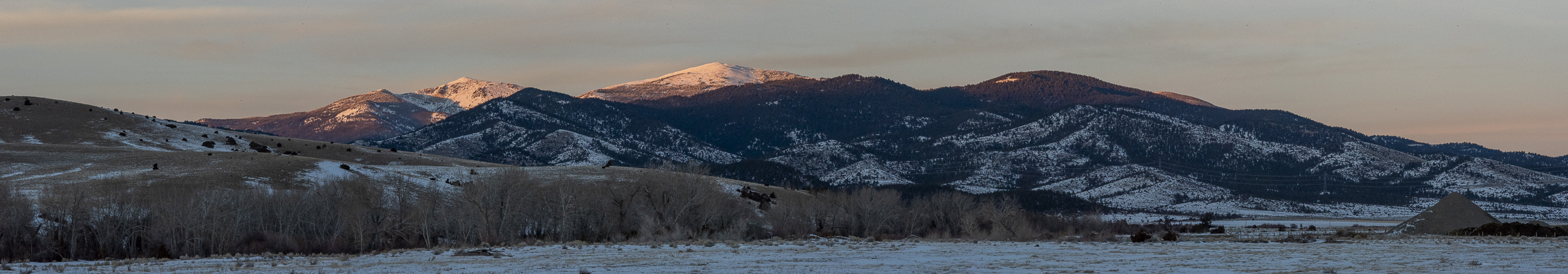 <p>A panoramic image shows the Elkhorn Mountains at dusk on Jan. 22, as seen from Lower Valley Road.